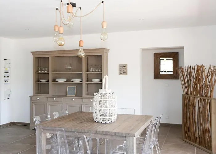 Amacali Vue Piscine Chauffee Climatisee Sainte-Lucie de Porto-Vecchio