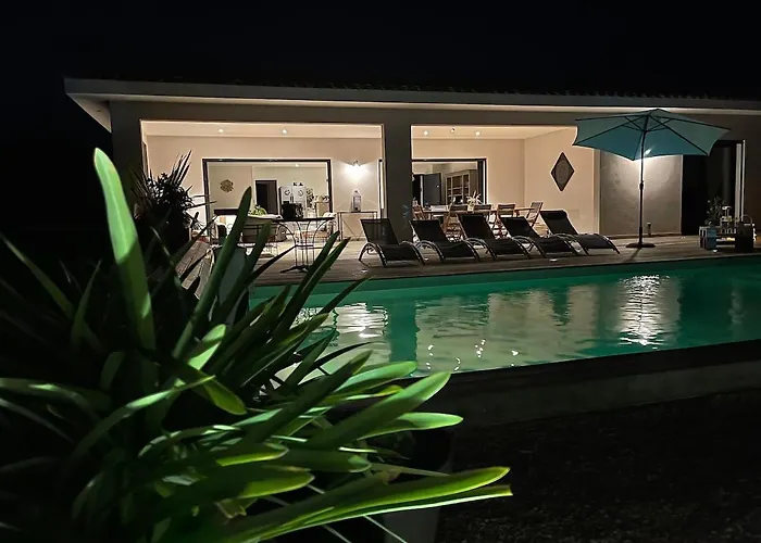 Amacali Vue Piscine Chauffee Climatisee *