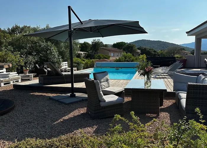 Vila Amacali Vue Piscine Chauffee Climatisee Sainte-Lucie de Porto-Vecchio