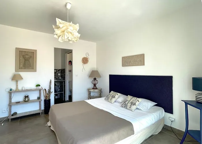 Villa Amacali Vue Piscine Chauffee Climatisee Sainte-Lucie de Porto-Vecchio